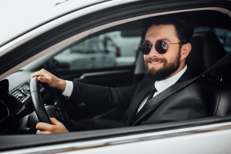Monthly Car Hire in Dubai UAE